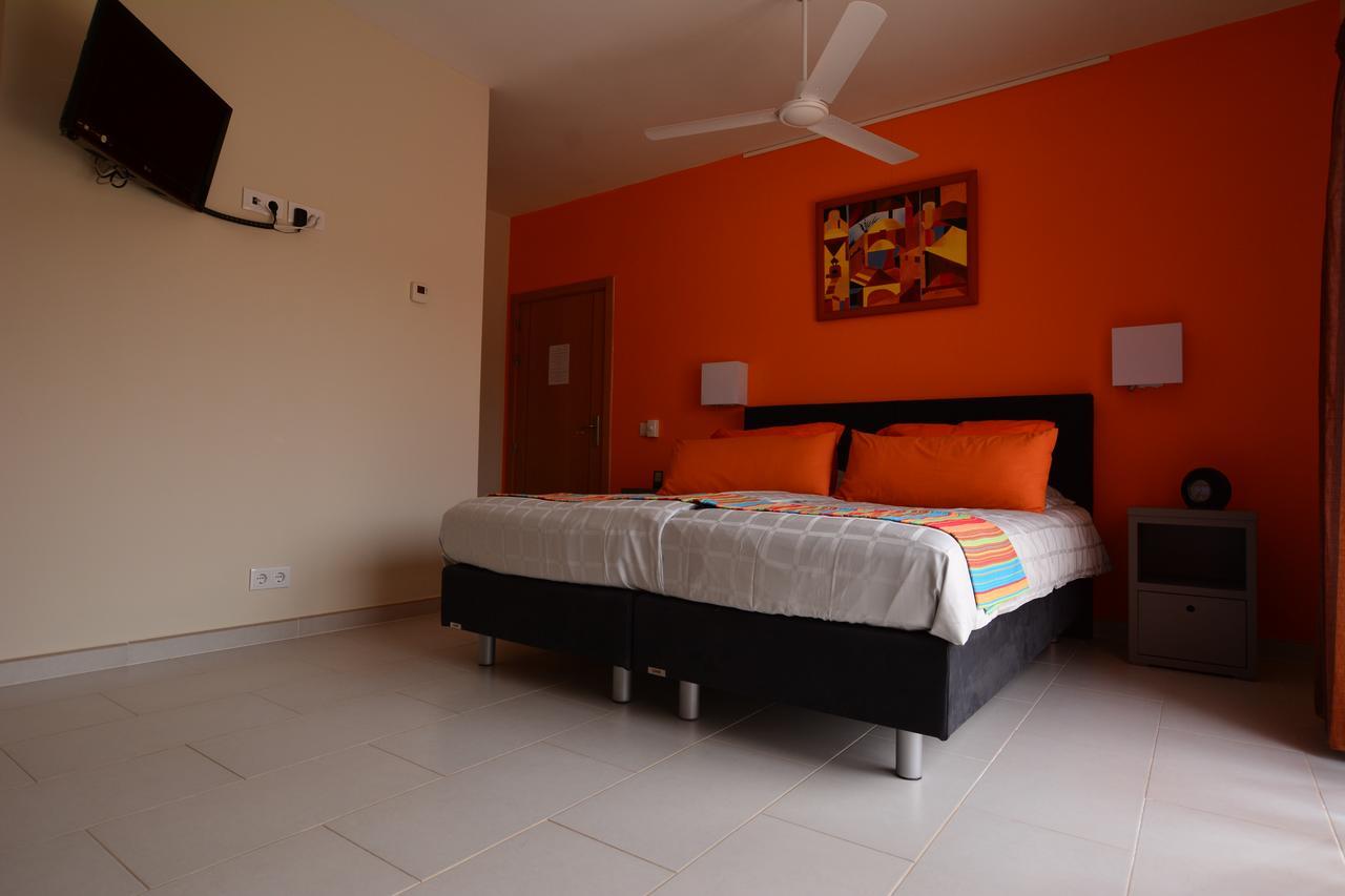 טאווירה Bed And Breakfast Cas Al Cubo מראה חיצוני תמונה